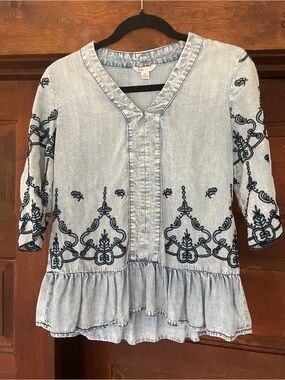 Cato Light Wash Embroidered Peplum Tunic - Light Blue with Navy Embroidery
